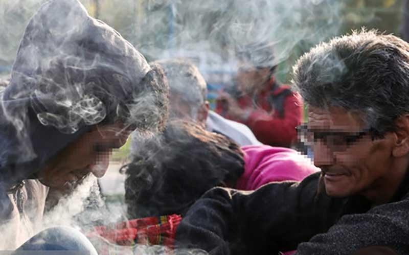 تداوم زنجیره انتقال کرونا با حضور معتادان متجاهر در شهر تداوم زنجیره انتقال کرونا با حضور معتادان متجاهر در شهر ، 10 هزار معتاد متجاهر در پایتخت